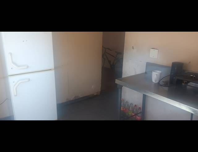 3 BEDROOM FREEHOLD FOR SALE IN VOSLOORUS